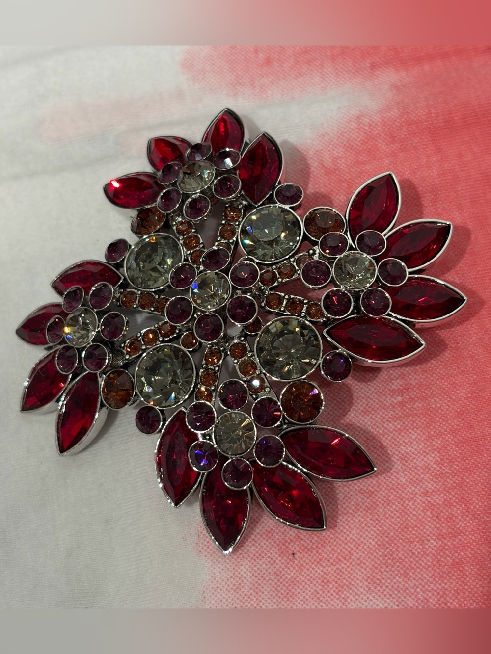 Joan Rivers Rare Elegant Red Stone Crystal Floral Brooch Excellent Perfect Shape